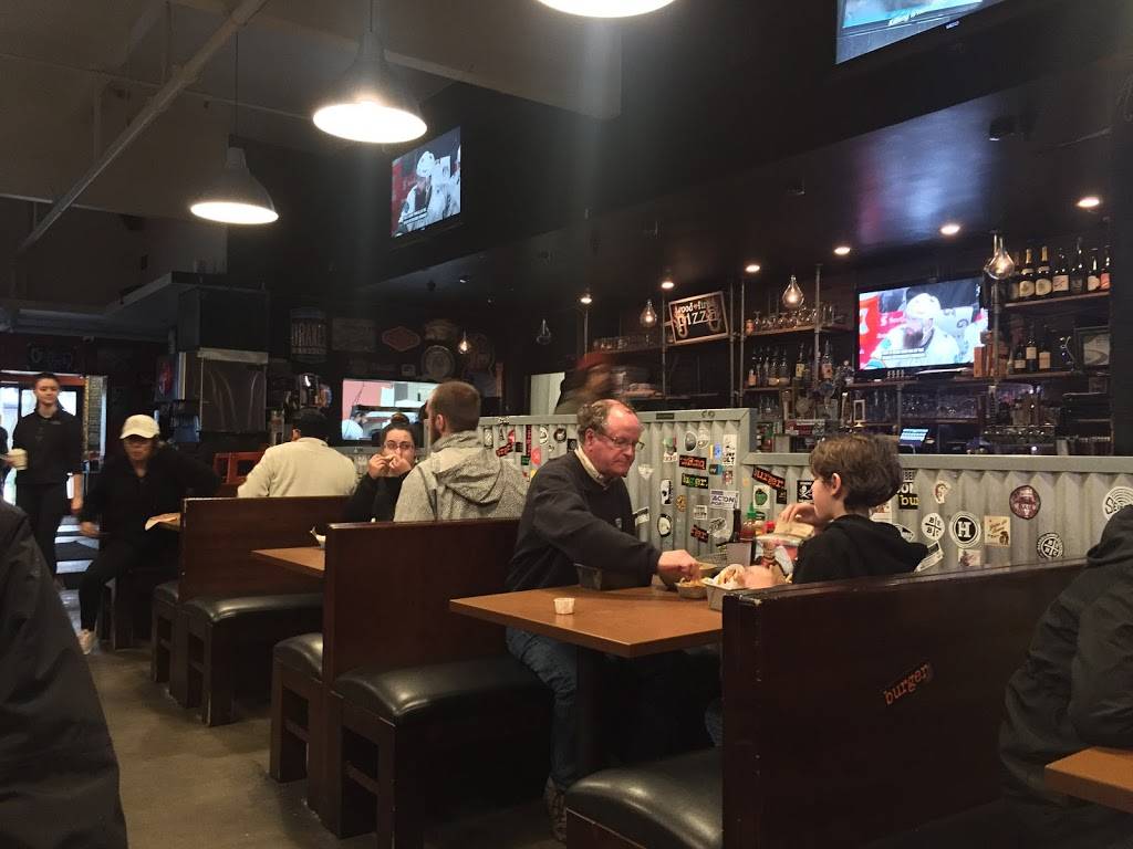 burger. Santa Cruz | restaurant | 1520 Mission St, Santa Cruz, CA 95060, USA | 8314255300 OR +1 831-425-5300