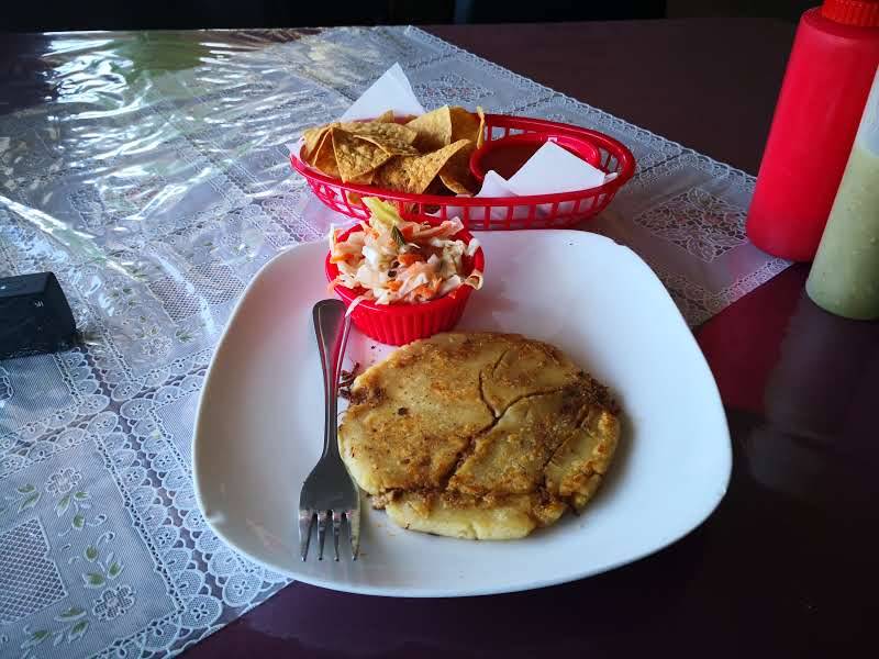 Carnitas Michoacan | restaurant | 1540 Yosemite Pkwy, Merced, CA 95341, USA | 2093832605 OR +1 209-383-2605