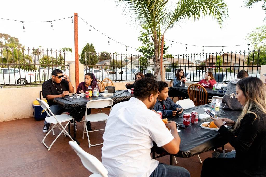 Casa De Chingonas | restaurant | 2228 Harrison Ave, San Diego, CA 92113, USA | 6197939520 OR +1 619-793-9520