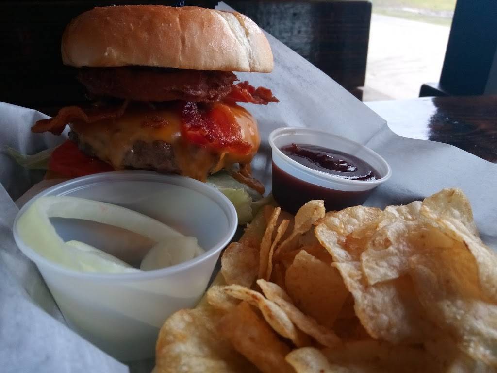 Wormburner’s Grill & Bar | restaurant | 600 Wilder Blvd, Daytona Beach, FL 32114, USA | 3868724713 OR +1 386-872-4713