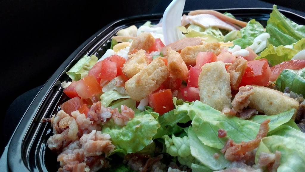 Papa Murphys Take N Bake Pizza | meal takeaway | 40004 CA-41 #103, Oakhurst, CA 93644, USA | 5596837772 OR +1 559-683-7772