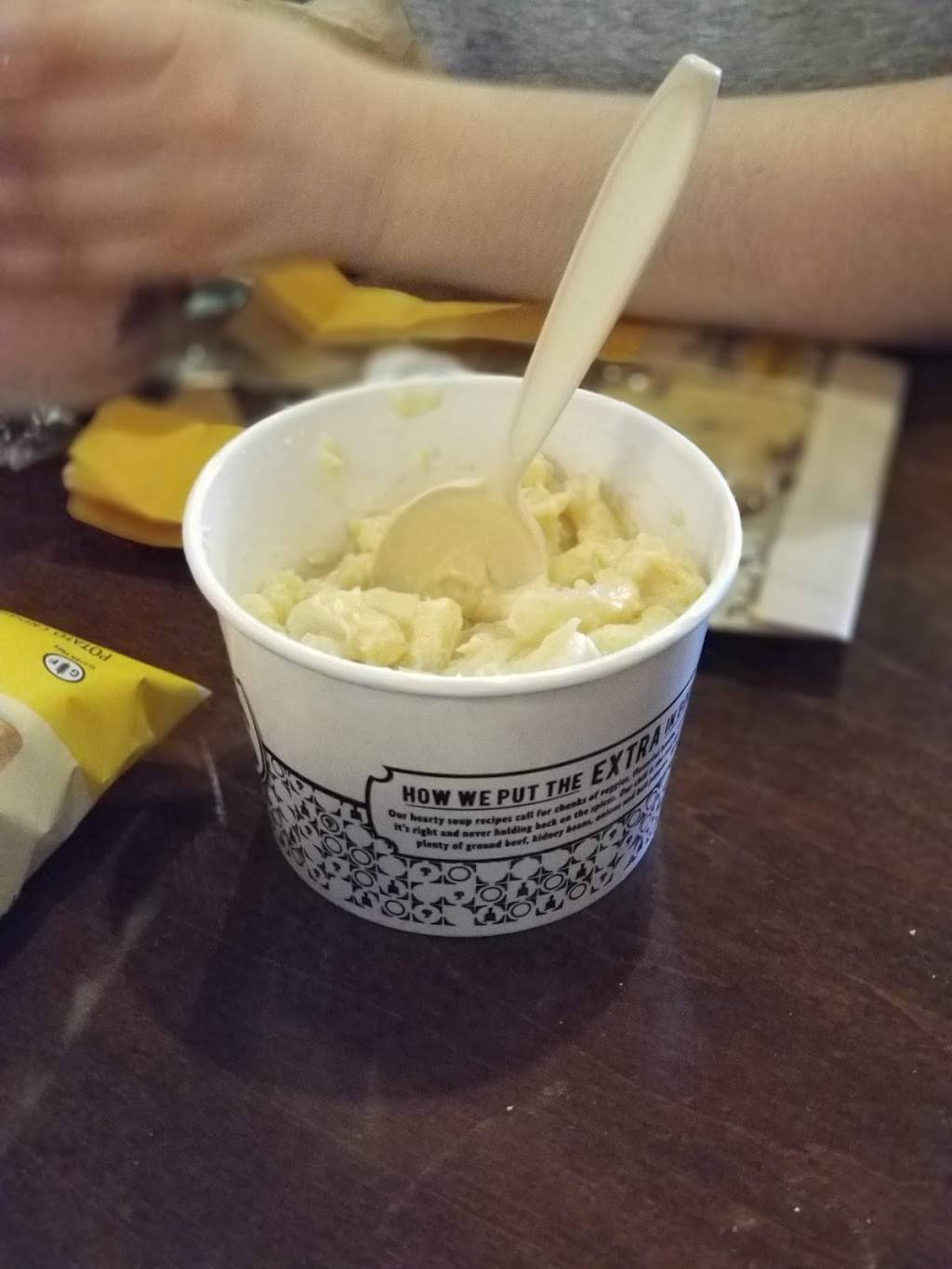 Potbelly Sandwich Shop | restaurant | 3131 S Market St, Gilbert, AZ 85295, USA | 6023134298 OR +1 602-313-4298