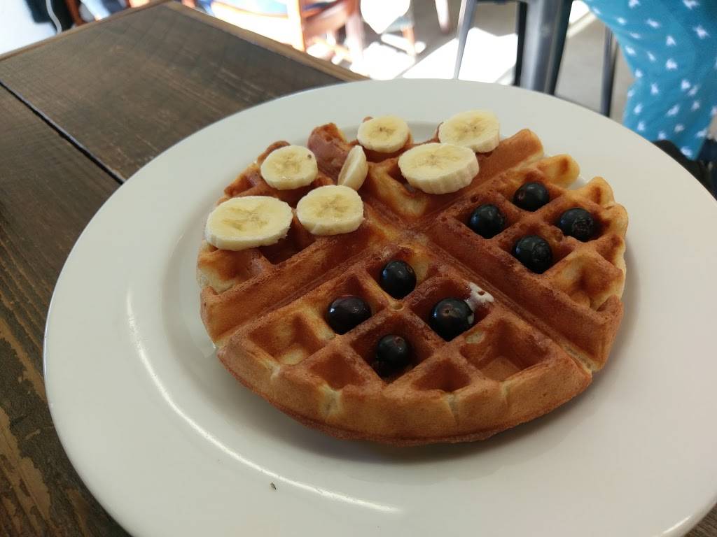 Two Mammas Vegan Kitchen | restaurant | 3700 E 12th St, Oakland, CA 94601, USA | 5106060596 OR +1 510-606-0596