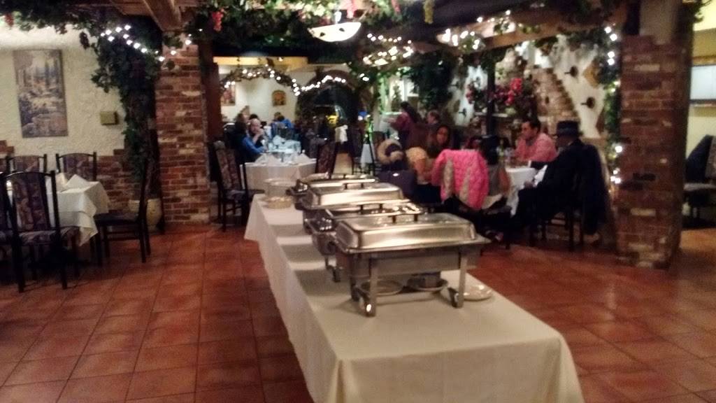 Carmines Tuscan Grill | restaurant | 1500 Whalley Ave, New Haven, CT 06515, USA | 2033892805 OR +1 203-389-2805