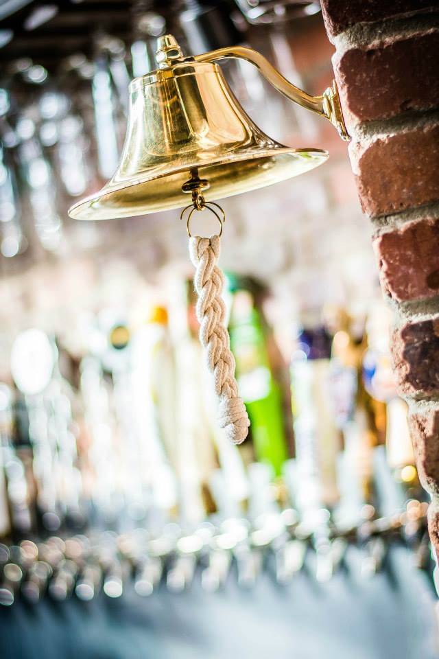 Ferchs Crafthouse Grille | restaurant | 418 N Mayfair Rd, Wauwatosa, WI 53226, USA | 2627703902 OR +1 262-770-3902