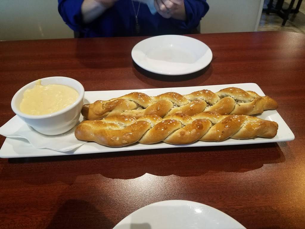 Rails Craft Brew & Eatery - Fishers | restaurant | 13578 E 131st St #105, Fishers, IN 46037, USA | 3177769070 OR +1 317-776-9070