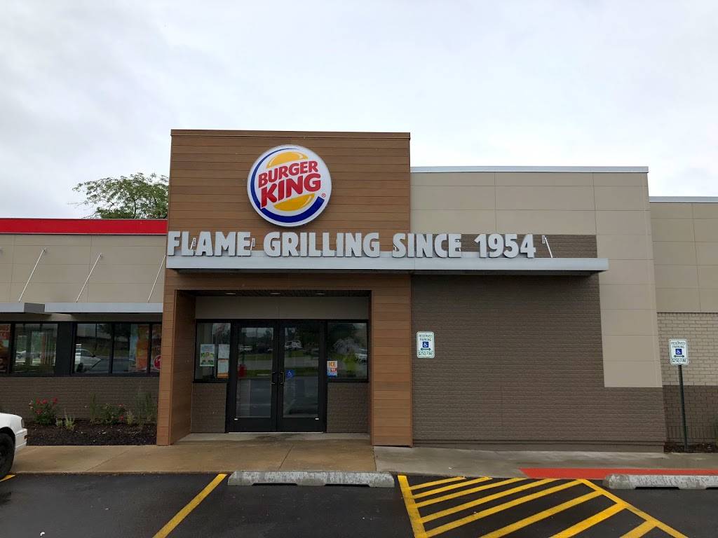 Burger King | restaurant | 9810 W 133rd Ave, Cedar Lake, IN 46303, USA | 2193745934 OR +1 219-374-5934