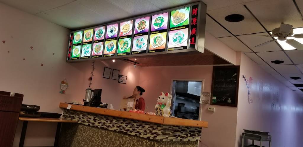 China King | restaurant | 319 S Division St, Stoughton, WI 53589, USA | 6082056666 OR +1 608-205-6666