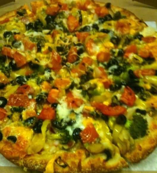 Jakes Pizza | restaurant | 73 Portage St, Doylestown, OH 44230, USA | 3306584711 OR +1 330-658-4711