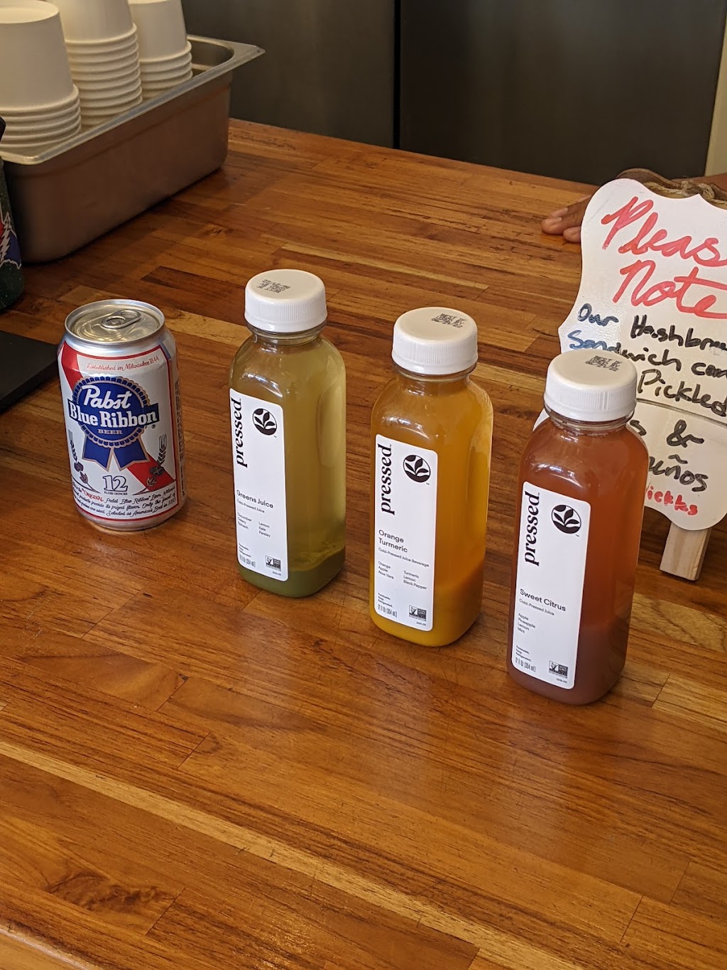 XO Santa Barbara | restaurant | 121 E Yanonali St, Santa Barbara, CA 93101, USA | 8058804227 OR +1 805-880-4227