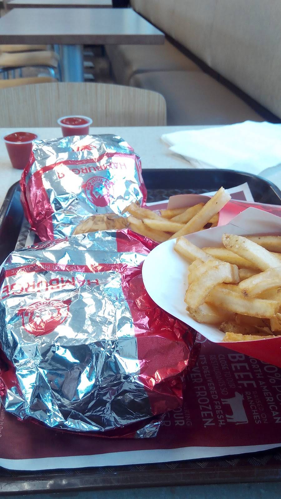 Wendys | restaurant | 307 West Main Street, Ripley, WV 25271, USA | 3043723803 OR +1 304-372-3803