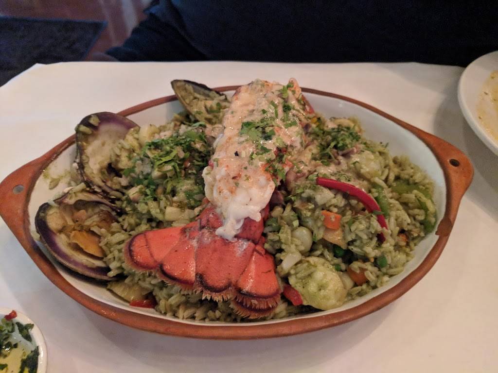 Rios Addison | restaurant | 1600 W Lake St UNIT 102, Addison, IL 60101, USA | 6307733370 OR +1 630-773-3370