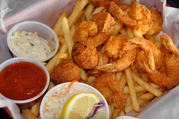 Shrimp Basket Gardendale | restaurant | 550 Fieldstown Rd #100, Gardendale, AL 35071, USA | 2056940280 OR +1 205-694-0280