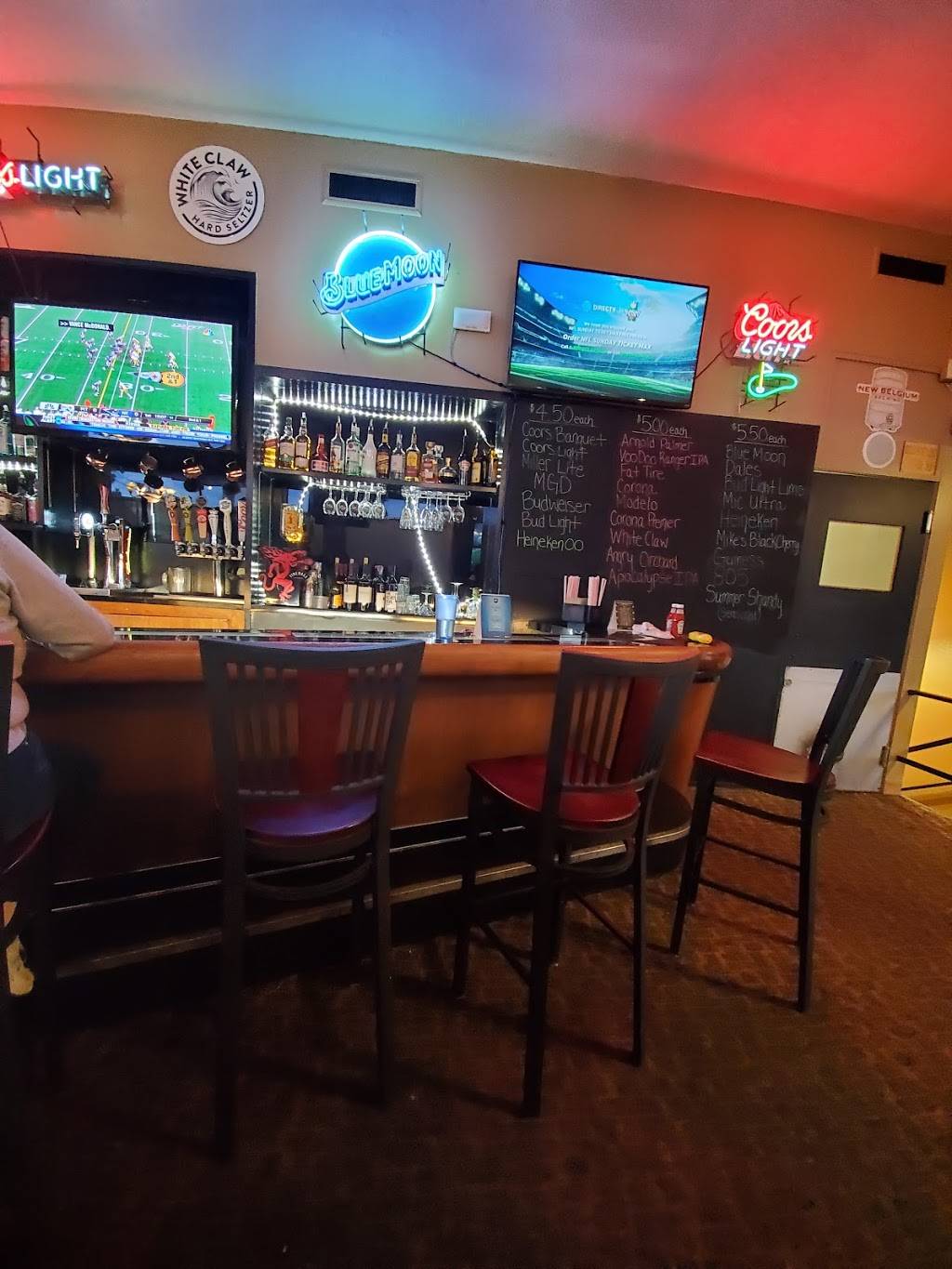 Valley Hi Grill & Pub | restaurant | 610 S Chelton Rd, Colorado Springs, CO 80910, USA | 7193856918 OR +1 719-385-6918