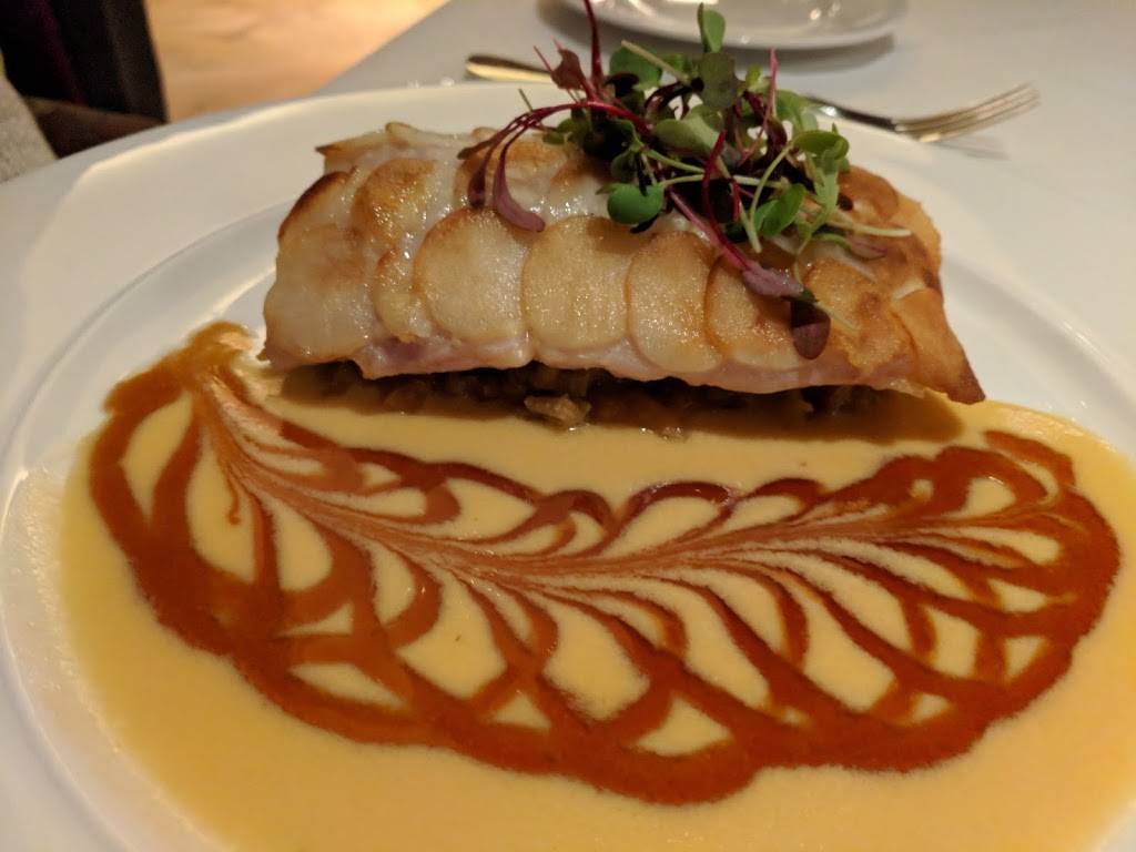 Cru Uncorked | restaurant | 34300 Chagrin Blvd, Moreland Hills, OH 44022, USA | 4409031171 OR +1 440-903-1171