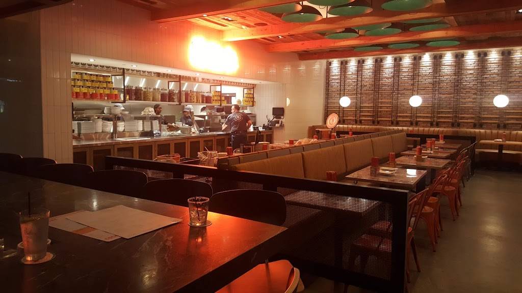 Hawkers Asian Street Fare | restaurant | The Grove, 9100 Conroy Windermere Rd suite 110, Windermere, FL 34786, USA | 4075836334 OR +1 407-583-6334