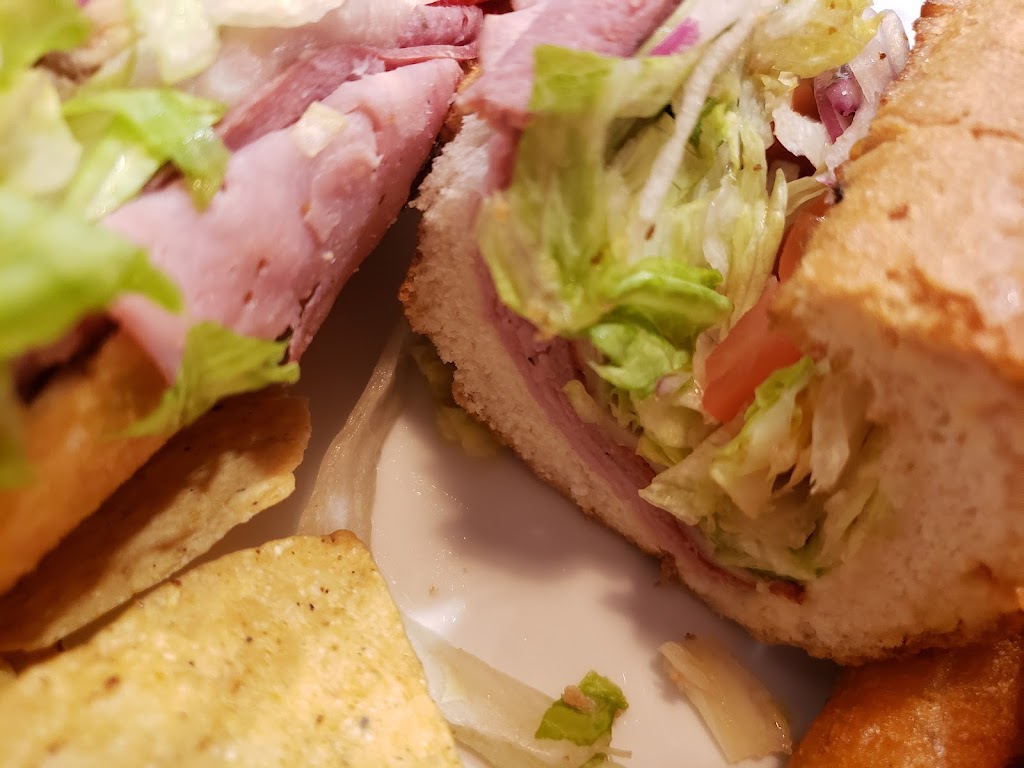 Fat Daddys | restaurant | 5860 Baltimore National Pike, Catonsville, MD 21228, USA | 4107477570 OR +1 410-747-7570