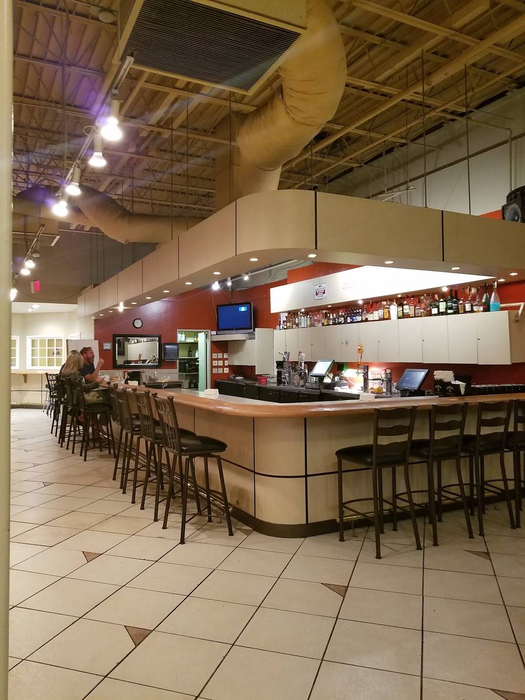 PCH Club | restaurant | 6285 CA-1, Long Beach, CA 90803, USA | 5625961631 OR +1 562-596-1631