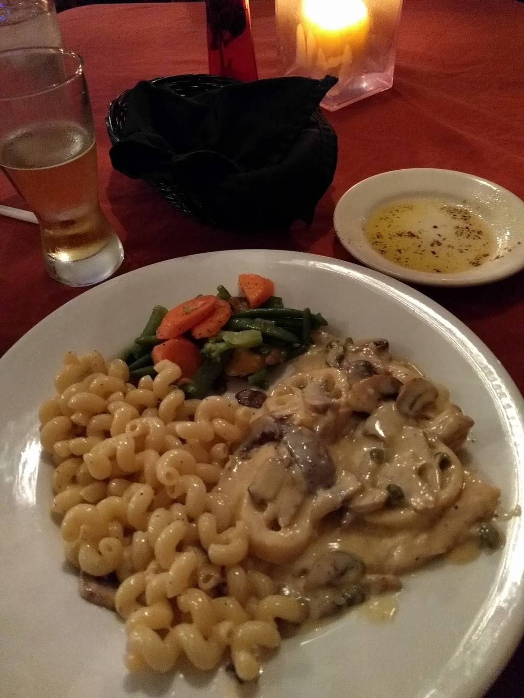 Carmines Trattoria | restaurant | 242 E Washington St, Walterboro, SC 29488, USA | 8437823248 OR +1 843-782-3248