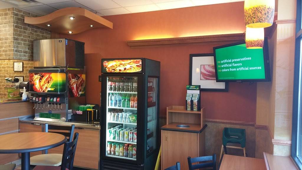 Subway | restaurant | Emerald Crossing, 4760 Grayton Rd Unit #4, Cleveland, OH 44135, USA | 2162653421 OR +1 216-265-3421
