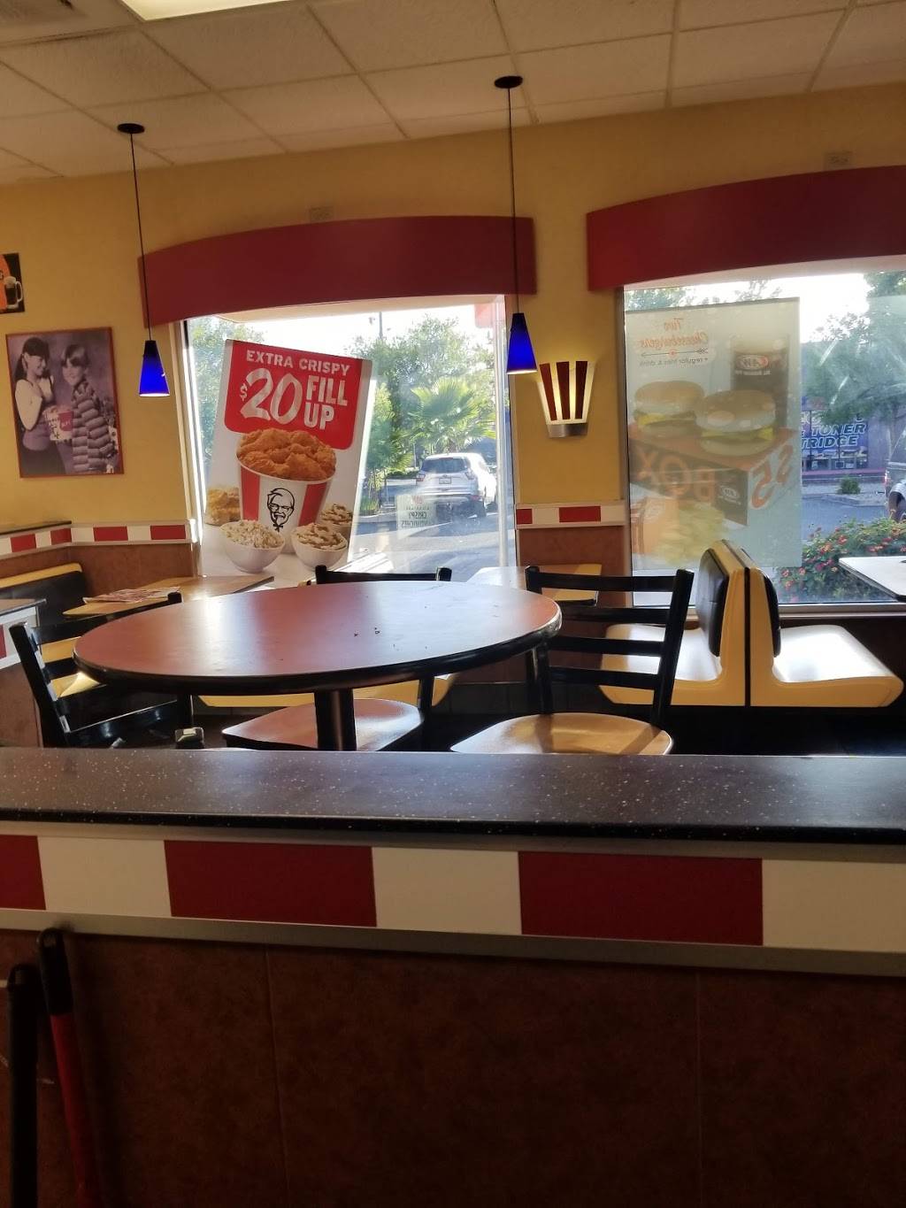 KFC | restaurant | 2312 Arden Way, Sacramento, CA 95825, USA | 9169272231 OR +1 916-927-2231