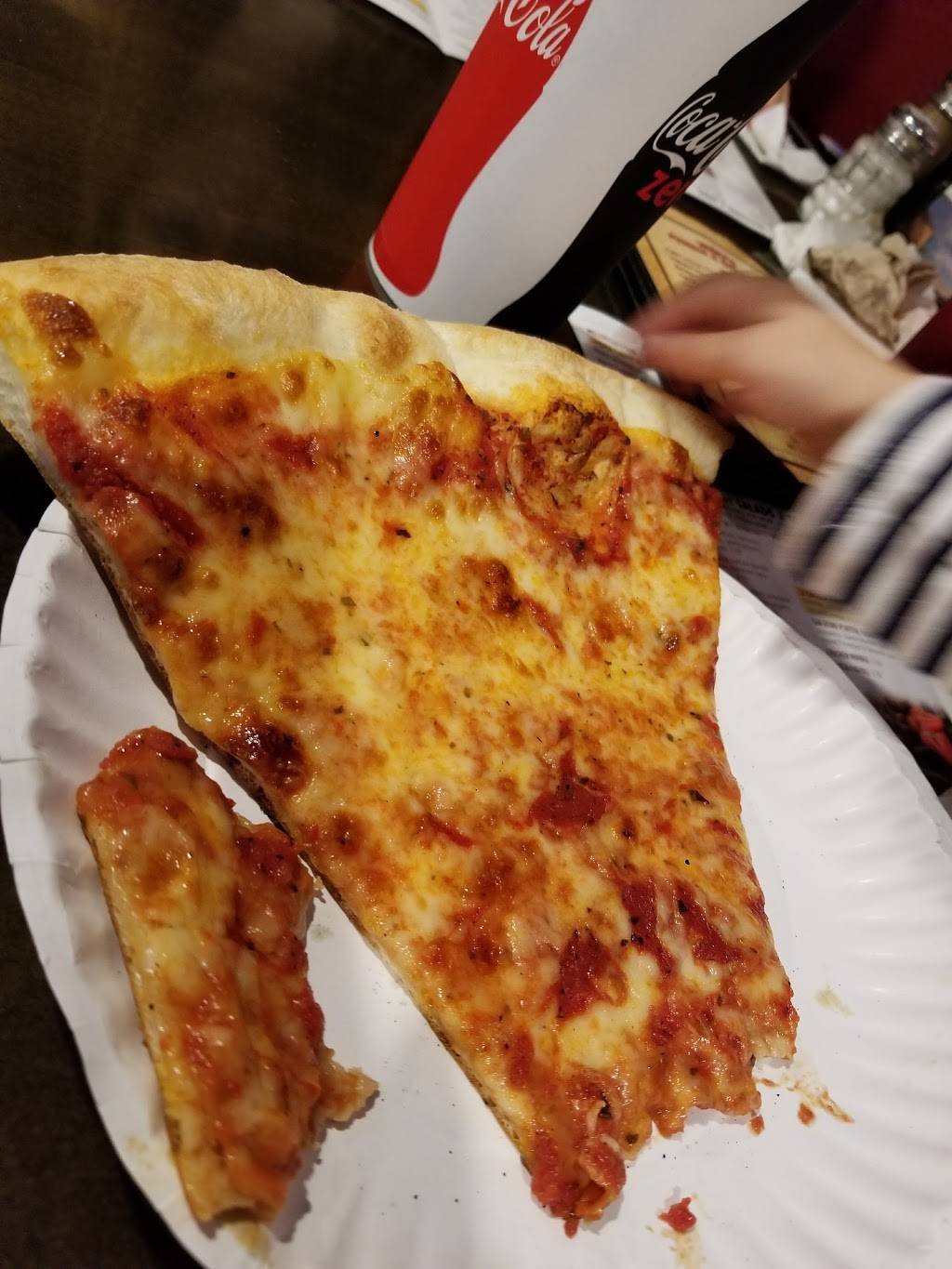 Vinnys Italian Pizza | restaurant | 2169 N Hercules Ave, Clearwater, FL 33763, USA | 7272401774 OR +1 727-240-1774