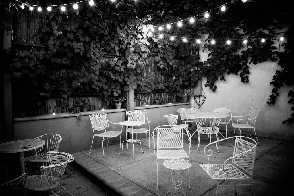 Tuffet | restaurant | 286 Graham Ave, Brooklyn, NY 11211, USA | 7183887434 OR +1 718-388-7434