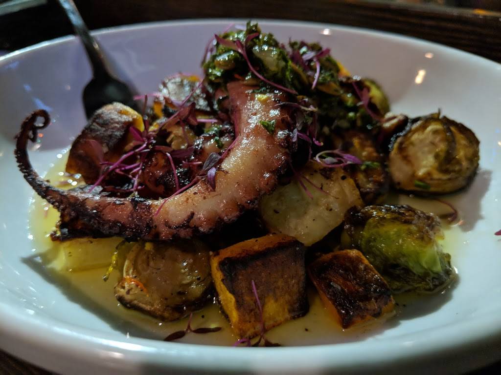 Ballast Point Brewing Little Italy | restaurant | 2215 India St, San Diego, CA 92101, USA | 6192557213 OR +1 619-255-7213