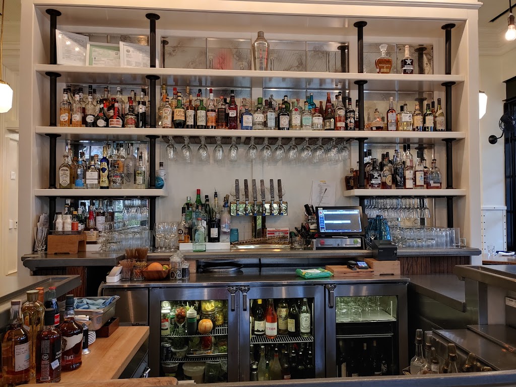 Supper | restaurant | 136 E Grayson St, San Antonio, TX 78215, USA | 2104488351 OR +1 210-448-8351