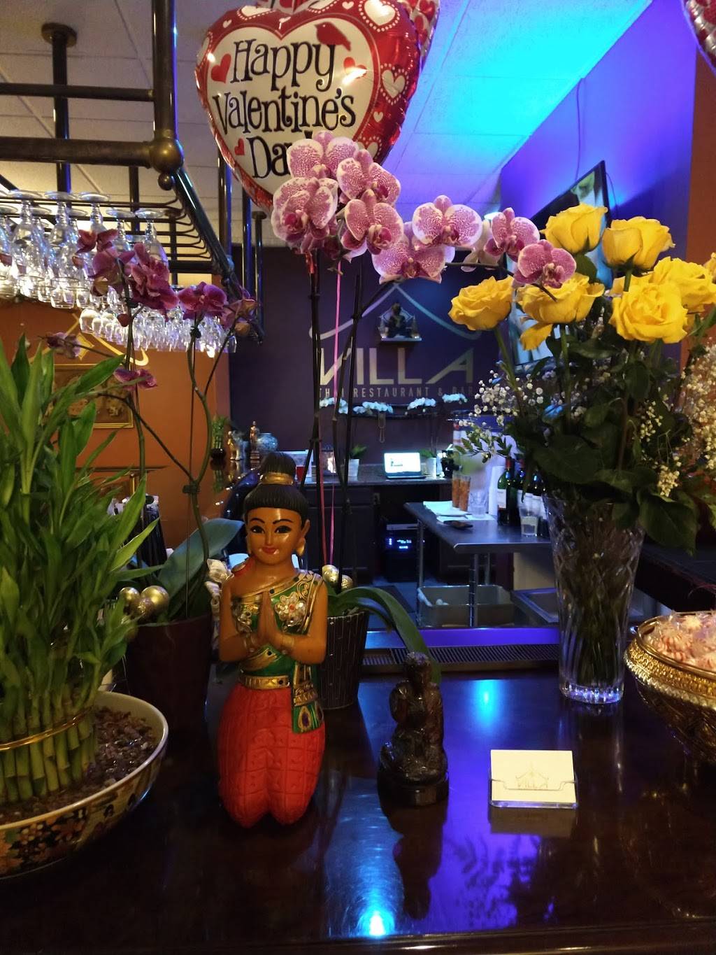 Villa Thai Restaurant & Bar | restaurant | 1100 Wilcrest Dr Ste 100, Houston, TX 77042, USA | 8327429669 OR +1 832-742-9669
