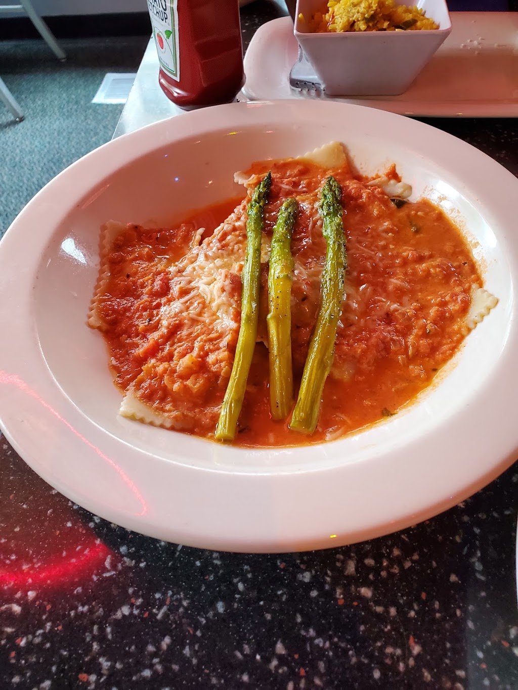 Bijou Grille | restaurant | 643 Main St, Buffalo, NY 14203, USA | 7168471512 OR +1 716-847-1512