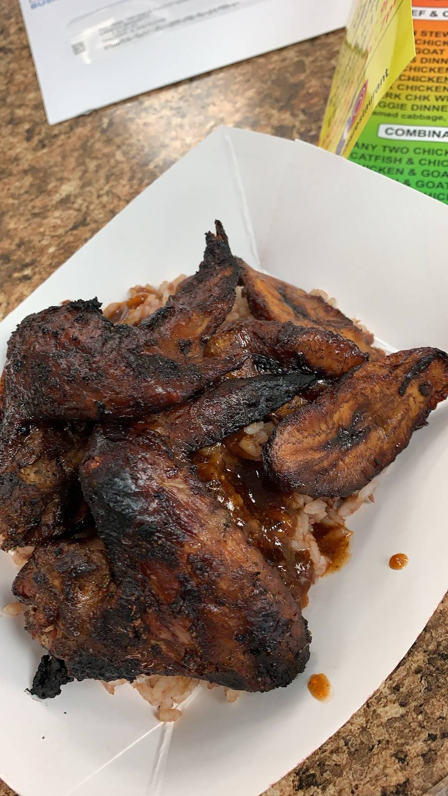 Jamaican Gates Restaurant Chicago 2 | restaurant | 111 E 51st St, Chicago, IL 60615, USA | 7738559099 OR +1 773-855-9099