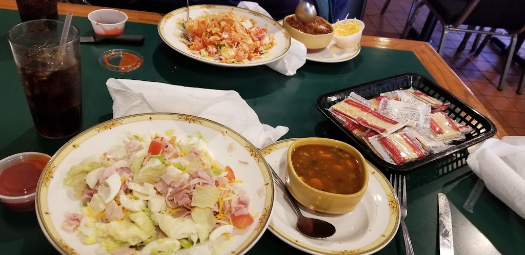 Shortys | restaurant | 1144 E Walnut St, Watseka, IL 60970, USA | 8154320099 OR +1 815-432-0099