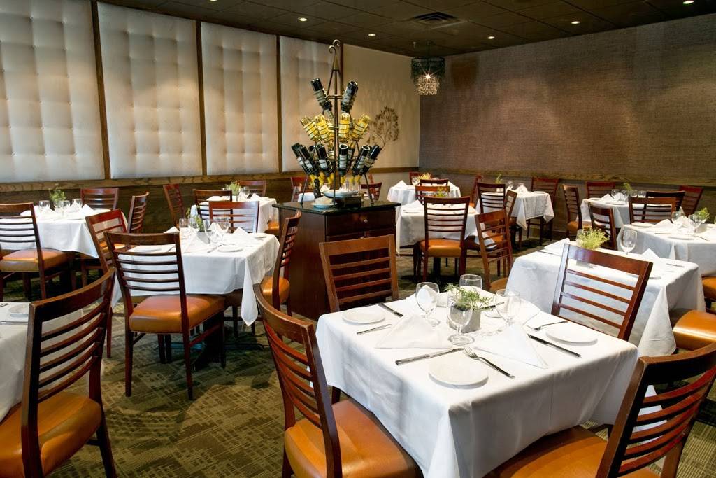 IL Pizzico | restaurant | 15209 Frederick Rd, Rockville, MD 20850, USA | 3013090610 OR +1 301-309-0610