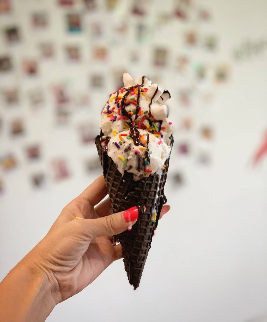 Lily and Rose Tearoom | restaurant | 3725 NE 163rd St, North Miami Beach, FL 33160, USA | 3059228209 OR +1 305-922-8209