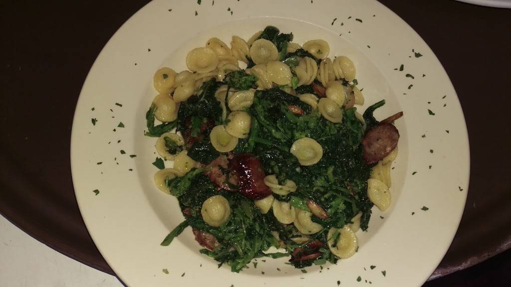 Renos Trattoria | restaurant | 33 Lockwood Ave, Yonkers, NY 10701, USA | 9149687366 OR +1 914-968-7366