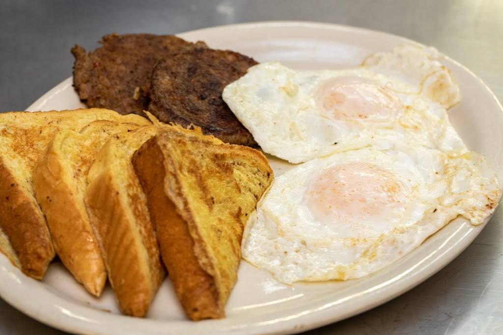 Judys Kitchen & Catering | restaurant | 219 E South St, Cerro Gordo, IL 61818, USA | 2177633131 OR +1 217-763-3131