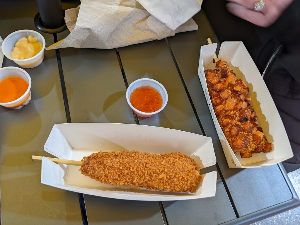 Oh K Dog - Niles | restaurant | 801 Civic Center Dr Unit 143, Niles, IL 60714, USA | 8474107606 OR +1 847-410-7606