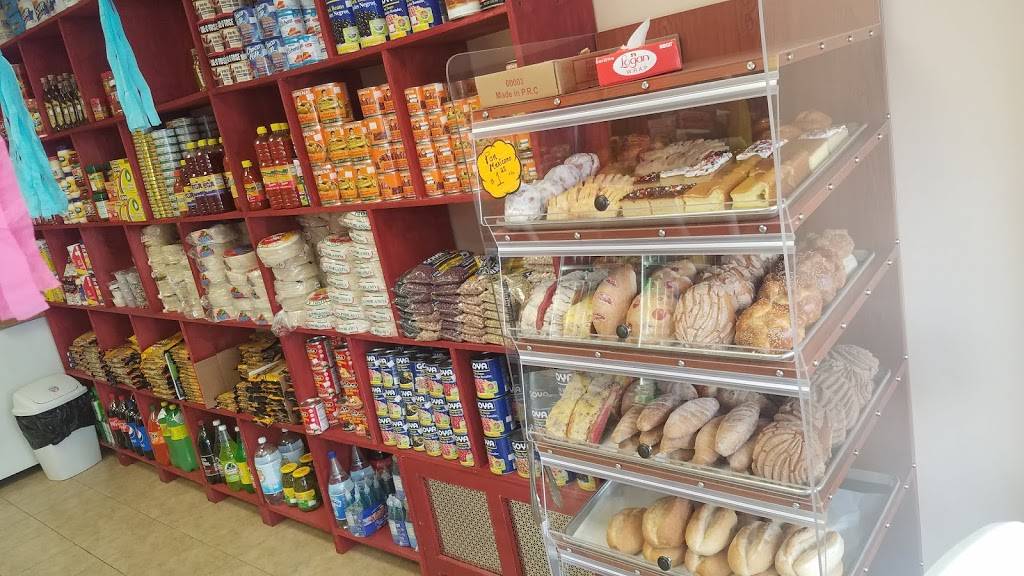 Aguilar’s Mexican Grocery | restaurant | 1060 Morris Park Ave, Bronx, NY 10461, USA | 3472744288 OR +1 347-274-4288