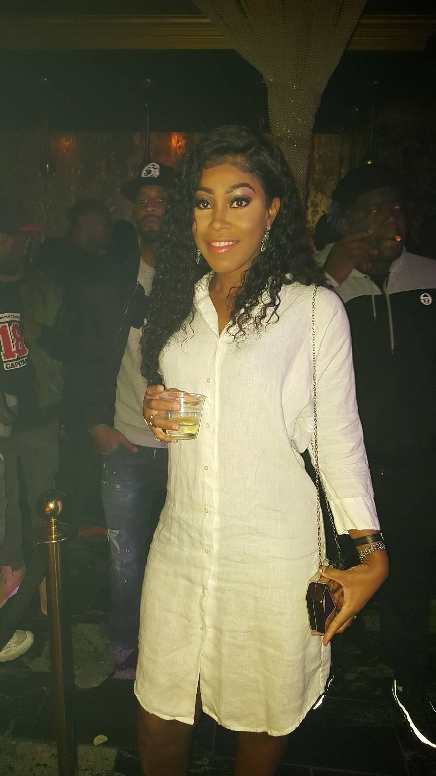 Cave Restaurant & Lounge | restaurant | 3430 Covington Dr, Decatur, GA 30032, USA | 4042893772 OR +1 404-289-3772