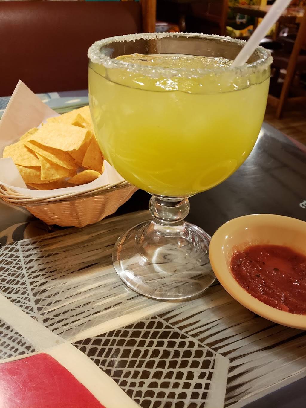 Los Cuatro Amigos | restaurant | 4570 Bay Rd, Saginaw, MI 48604, USA | 9897991700 OR +1 989-799-1700