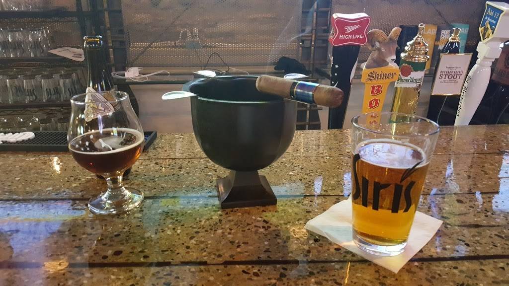 Siris Restaurant and Cigar Bar | restaurant | 207 N Main St, Ann Arbor, MI 48104, USA | 7342631296 OR +1 734-263-1296