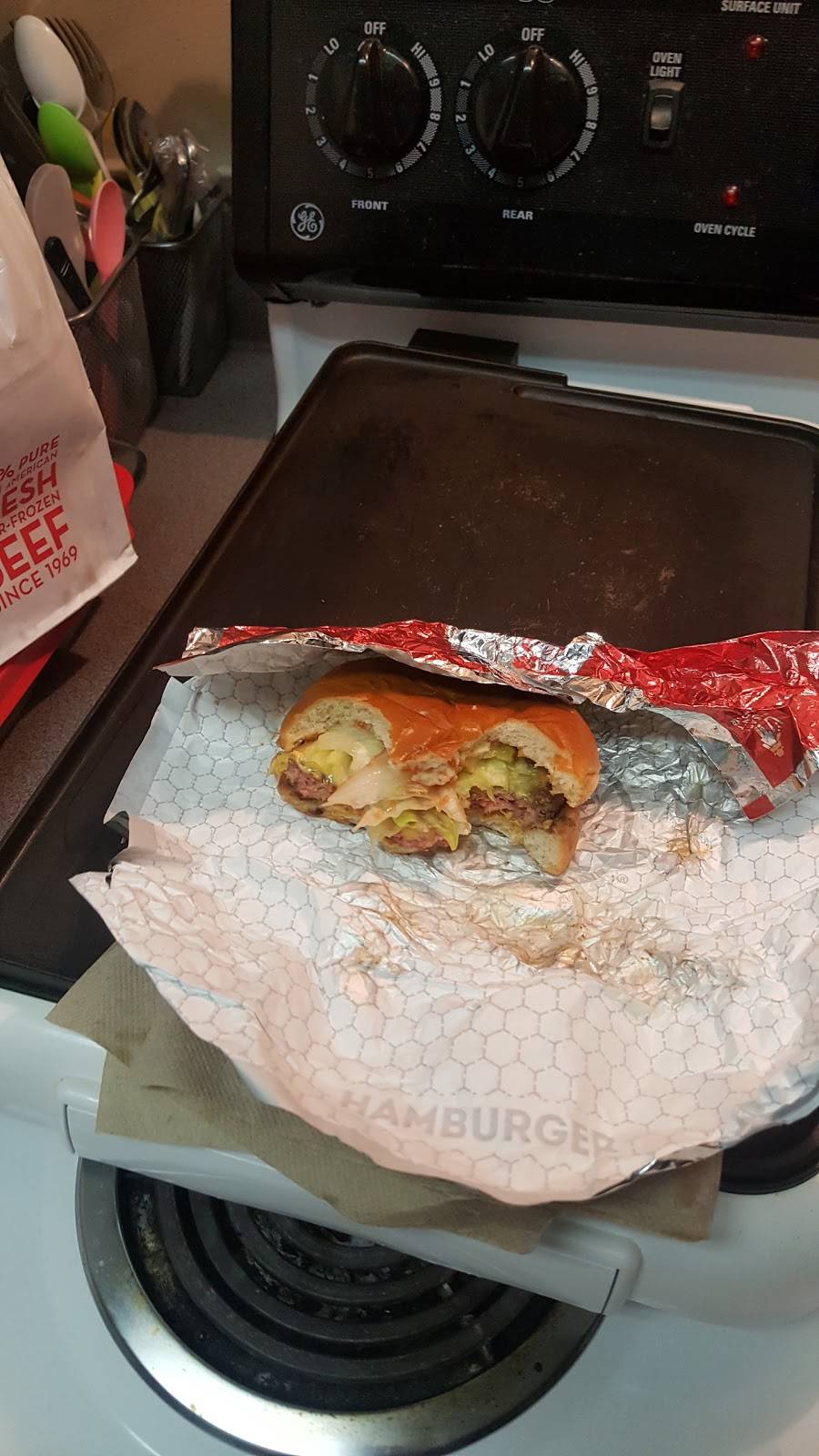 Wendys | restaurant | 975 Crosstown Drive, Peachtree City, GA 30269, USA | 7707031988 OR +1 770-703-1988