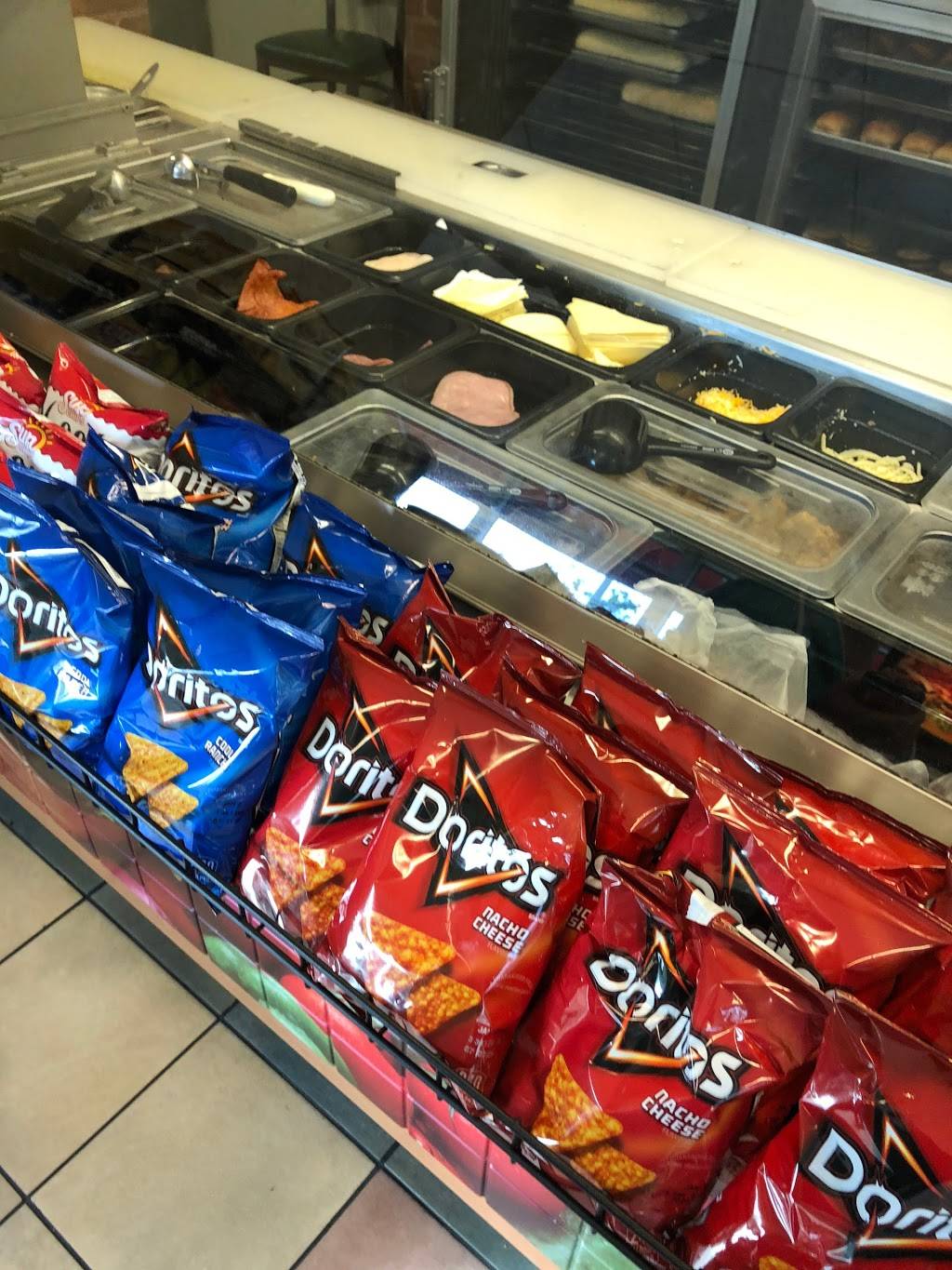 Subway | restaurant | 3930 Pembroke Rd, Pembroke Park, FL 33023, USA | 9549854253 OR +1 954-985-4253