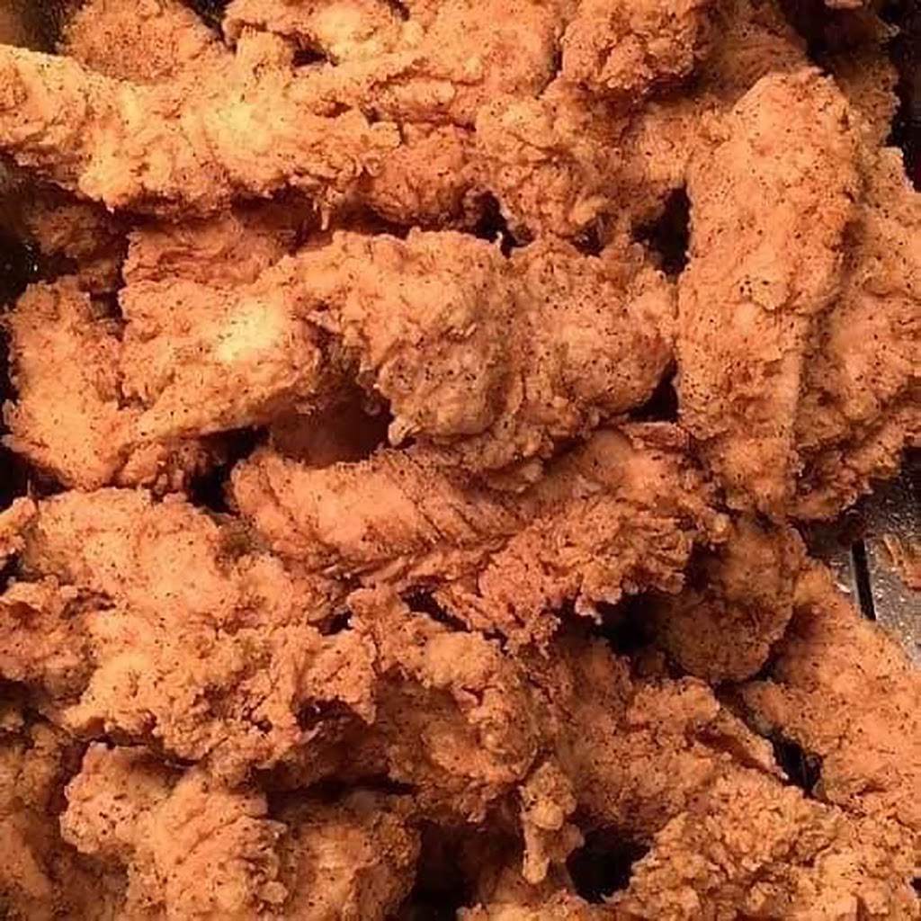 Travis Carters Fried Chicken Waycross | restaurant | 1101 Knight Ave, Waycross, GA 31501, USA | 9125843358 OR +1 912-584-3358