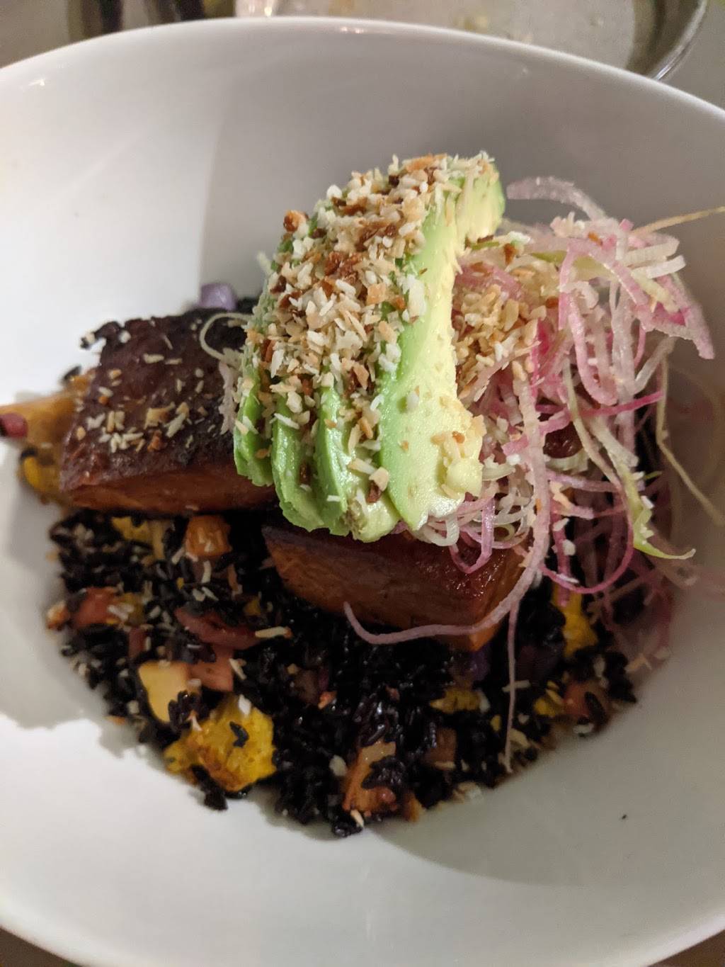 Spirit Elephant | restaurant | 924 Green Bay Rd, Winnetka, IL 60093, USA | 8473489000 OR +1 847-348-9000