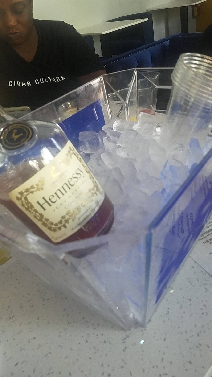 Uncut Miami | night club | 124 Collins Ave, Miami Beach, FL 33139, USA | 2674753143 OR +1 267-475-3143