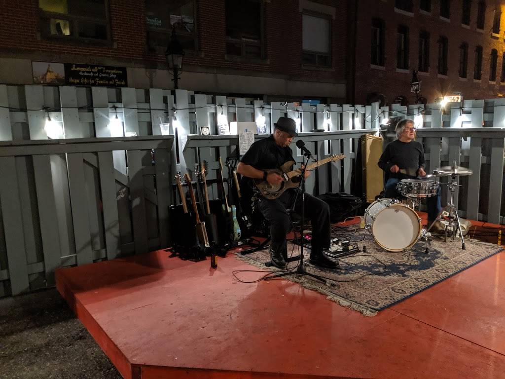 Amigos Mexican Restaurant & Bar | night club | 9 Dana St, Portland, ME 04101, USA | 2077720772 OR +1 207-772-0772