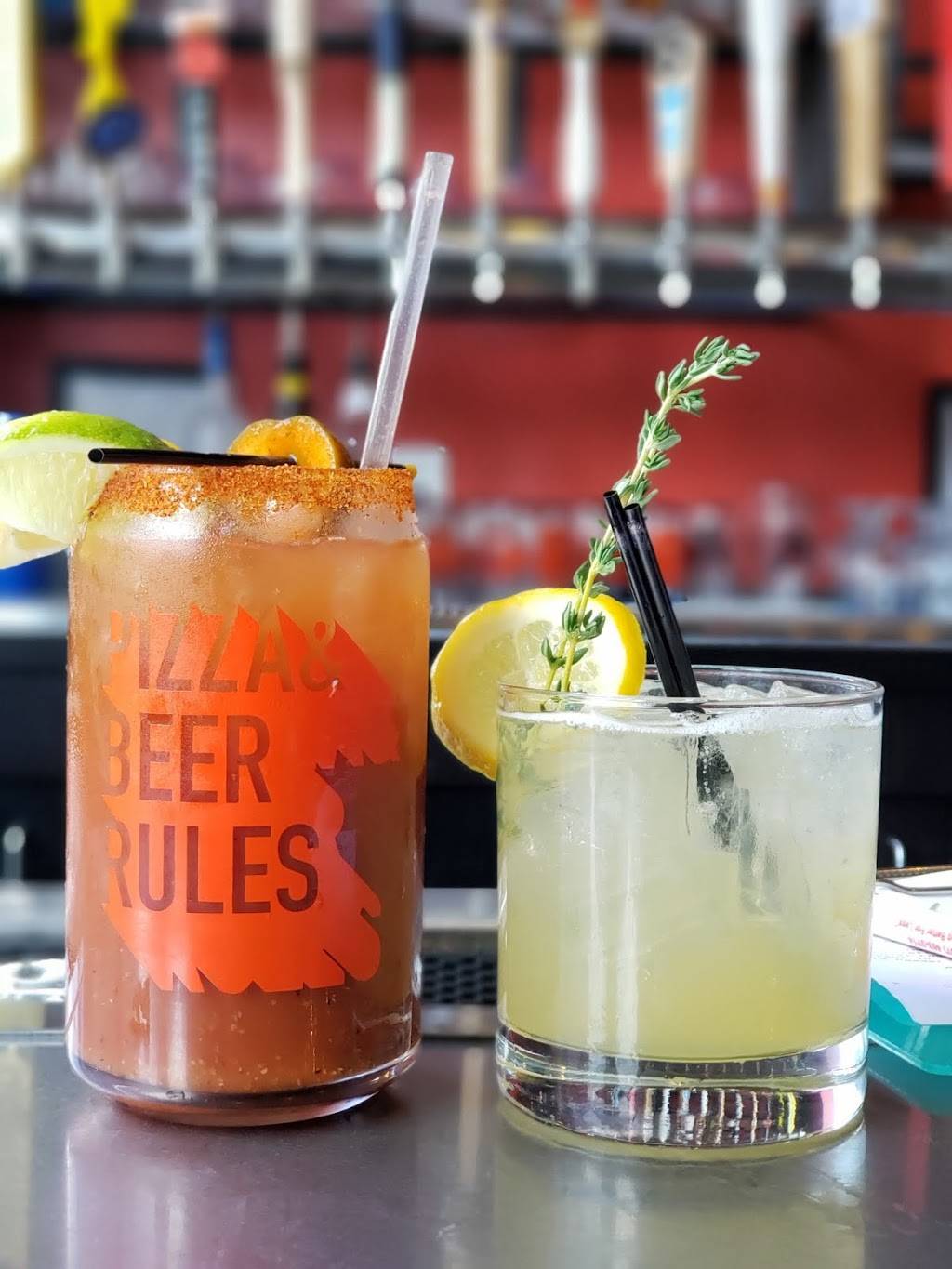 Hot Chick | restaurant | 7th N 17th St, Richmond, VA 23219, USA | 8045969988 OR +1 804-596-9988