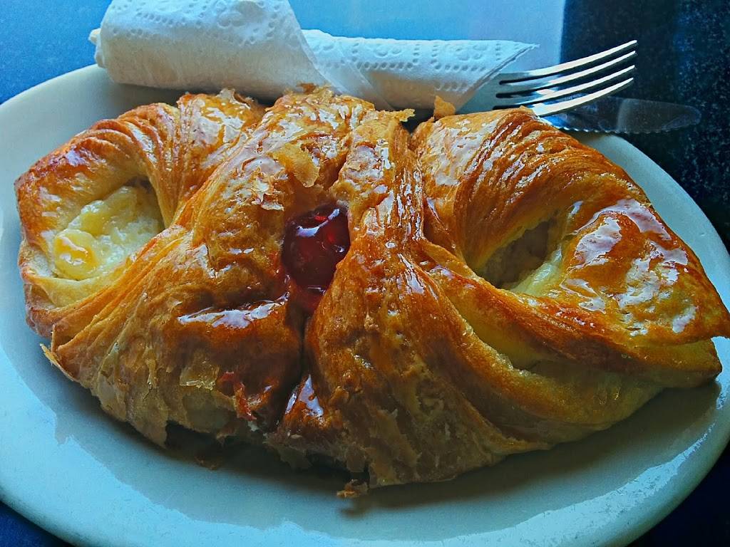 Picassos Coffee House | bakery | 101 N Main St, St Charles, MO 63301, USA | 6369252911 OR +1 636-925-2911